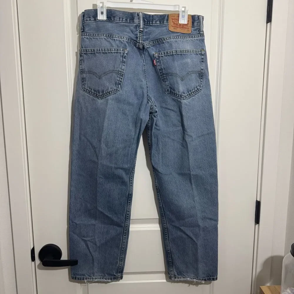 Levi’s 550 Relaxed Fit 34x29 Medium Wash Jeans